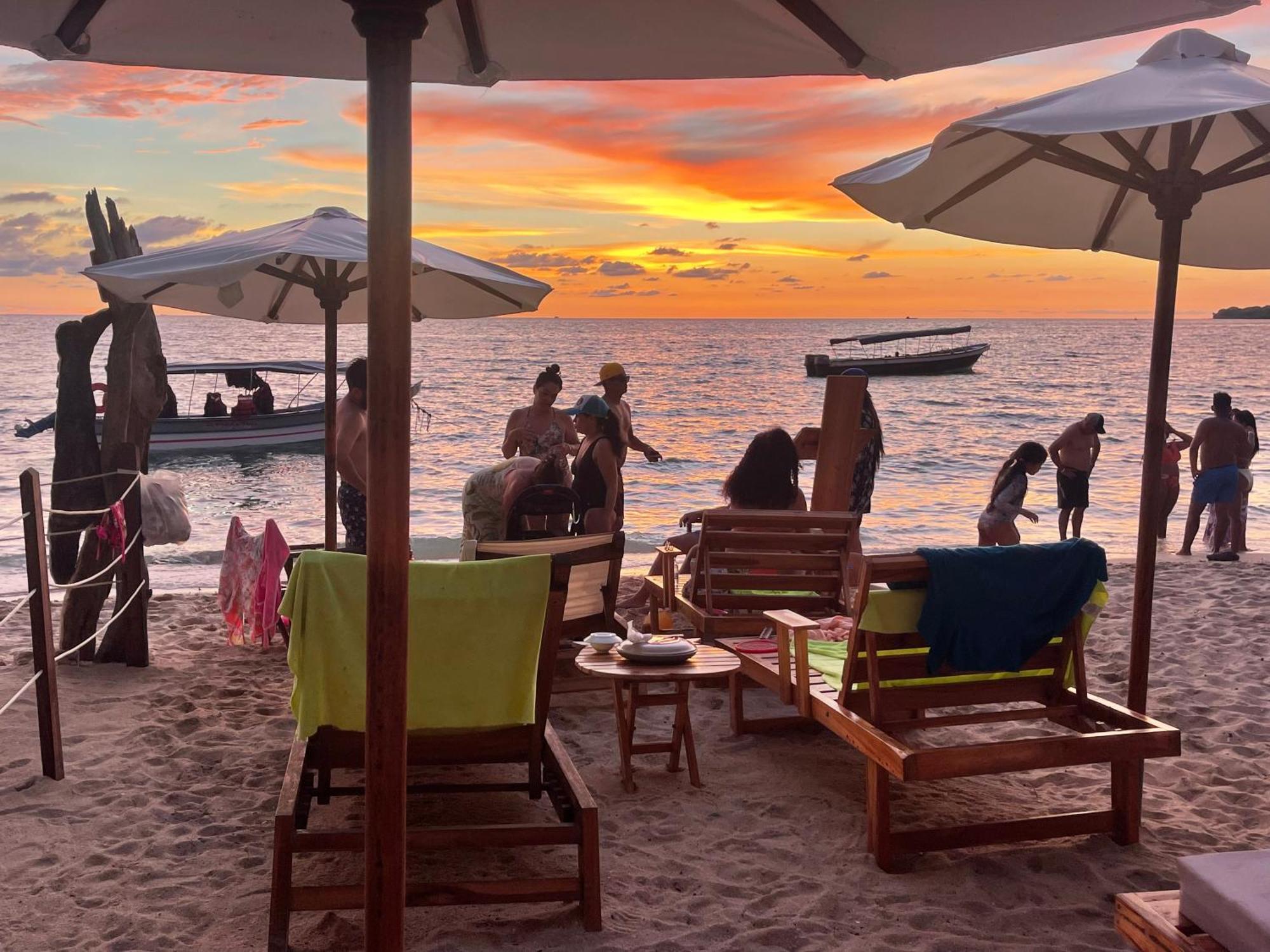 Mio Mio Beach Бару Экстерьер фото